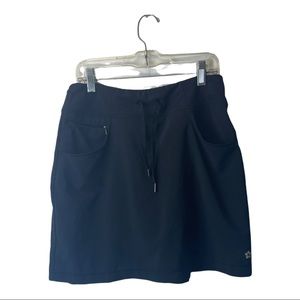 TUFF ATHLETICS black skort small